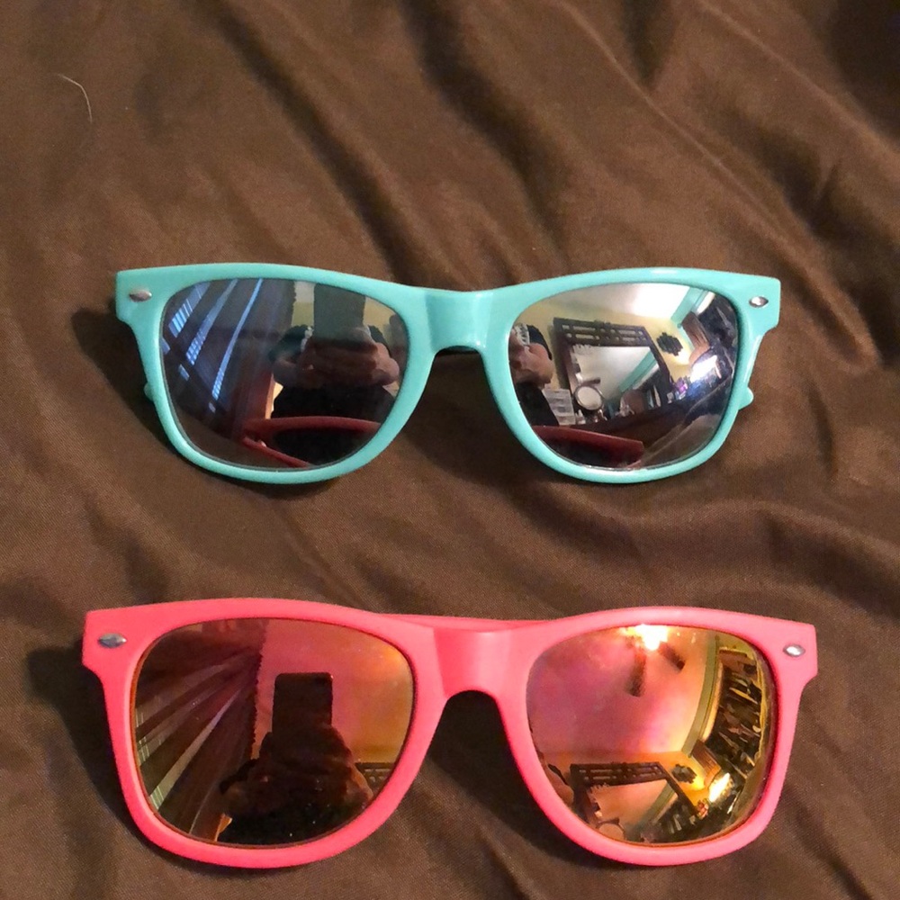 Woman’s sunglasses